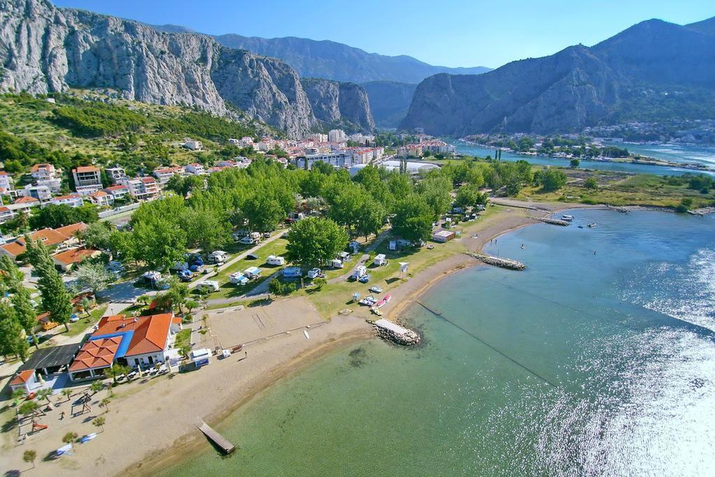 Lct Apartment Laura Omiš Exterior foto